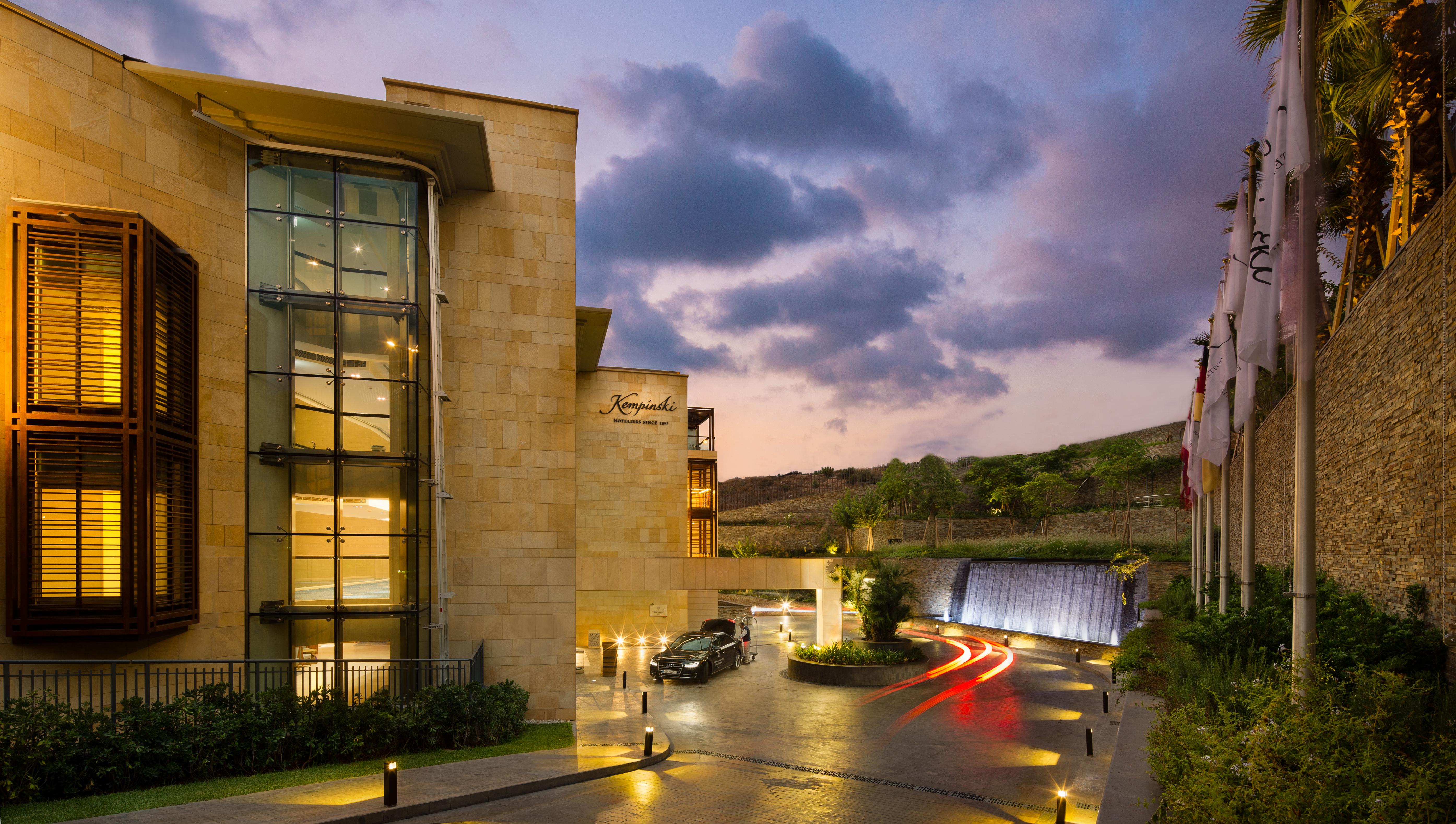 Kempinski Summerland Hotel & Resort Beirut Ngoại thất bức ảnh